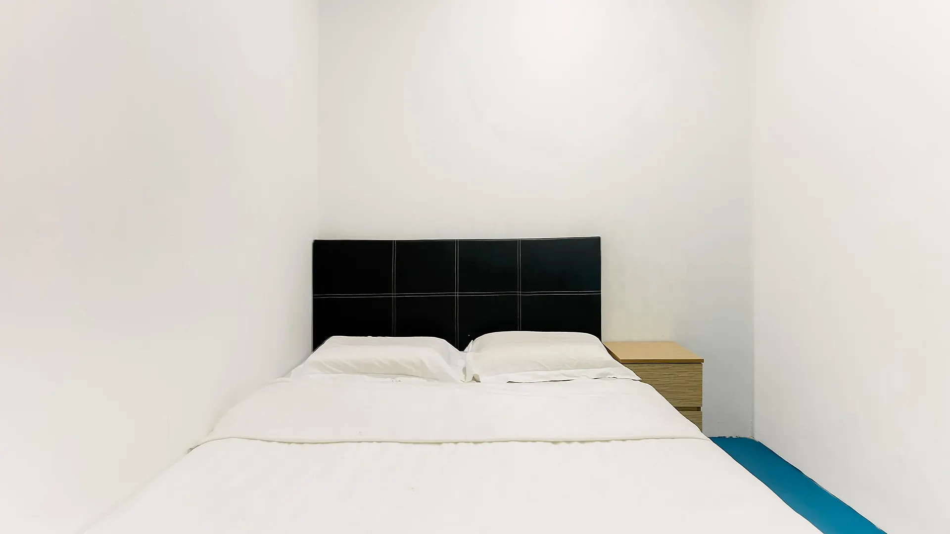 Spot On 89726 Capsule Inn Kota Kinabalu Hotel