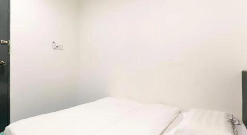 *** Hotel Spot On 89726 Capsule Inn Kota Kinabalu Malaysia