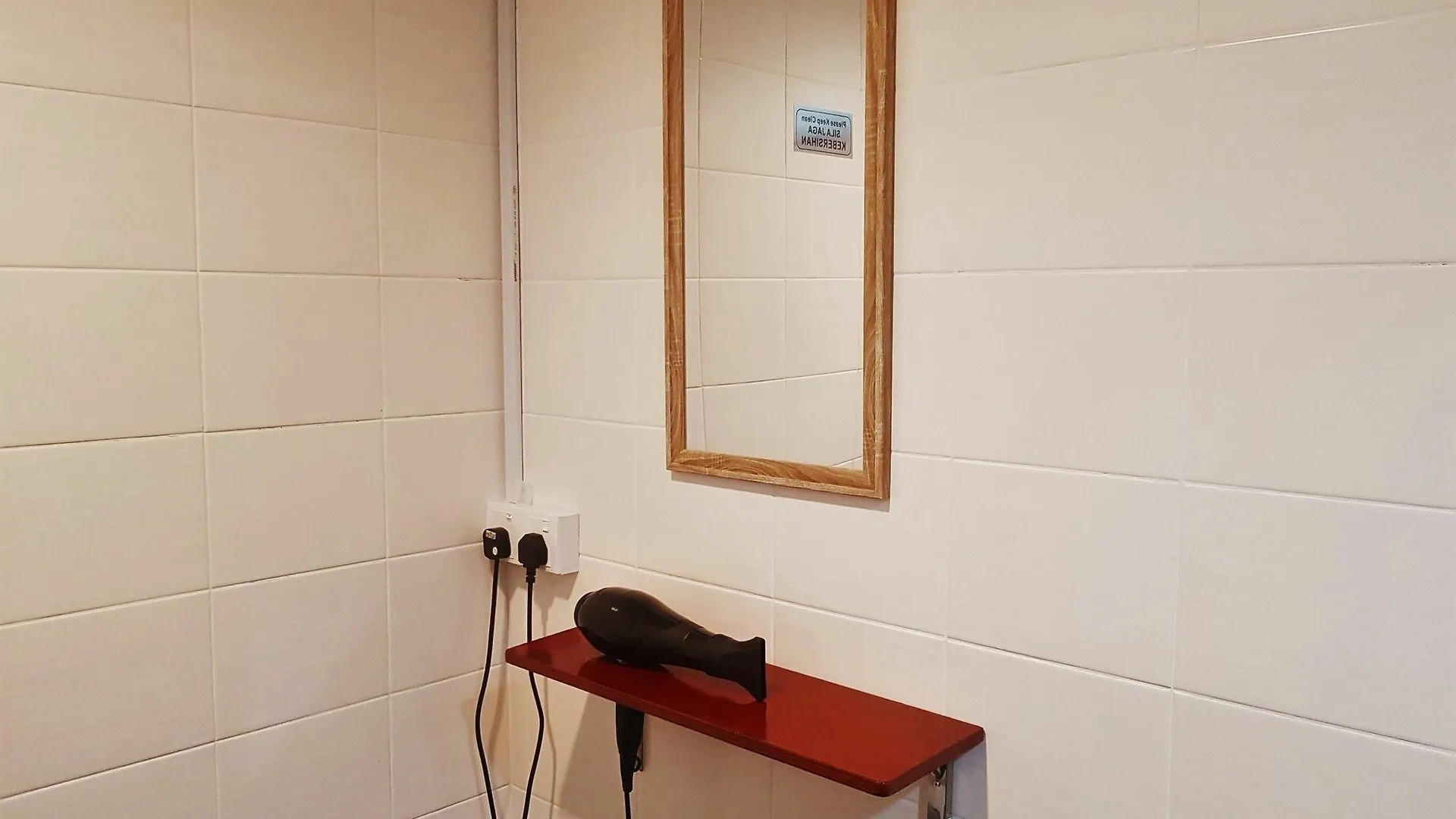 Spot On 89726 Capsule Inn Kota Kinabalu 3*,